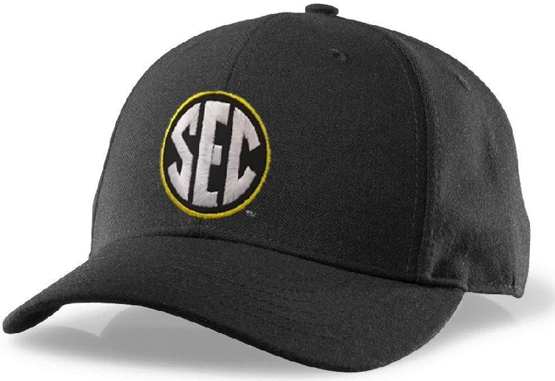 Logo Hat for Men-Richardson Black 6-Stitch Base Umpire Hat (SEC)